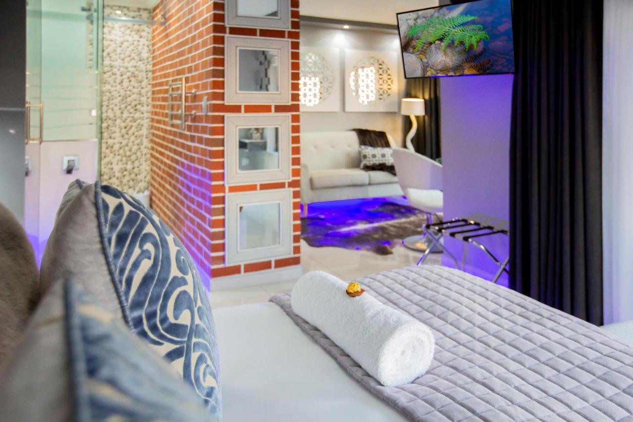 Wilderness Waters Boutique Suites - Adults Only Екстер'єр фото