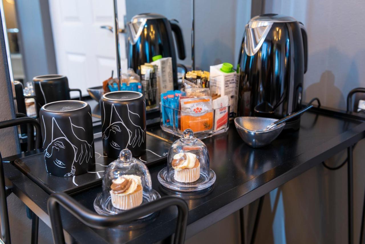 Wilderness Waters Boutique Suites - Adults Only Екстер'єр фото