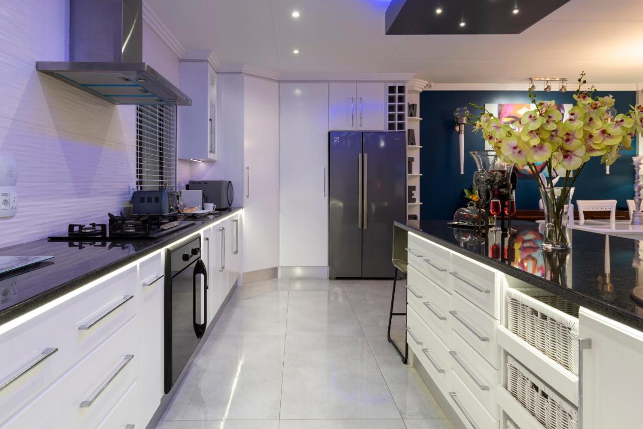 Wilderness Waters Boutique Suites - Adults Only Екстер'єр фото