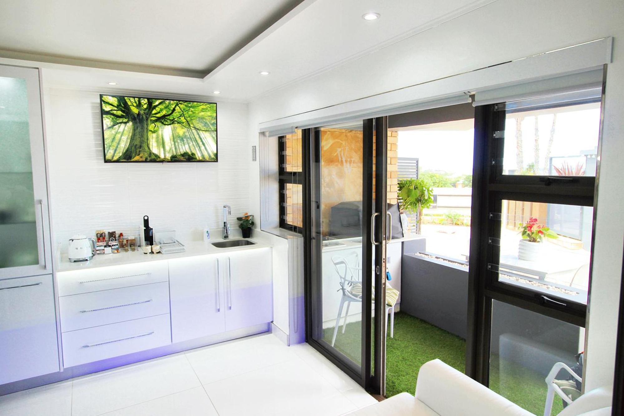 Wilderness Waters Boutique Suites - Adults Only Екстер'єр фото